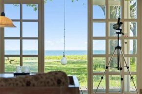 Lovely Summer House With Sea View, Tranekær